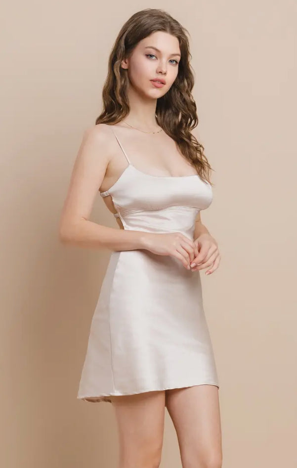 90’s Model - Satin Mini Dress Champagne