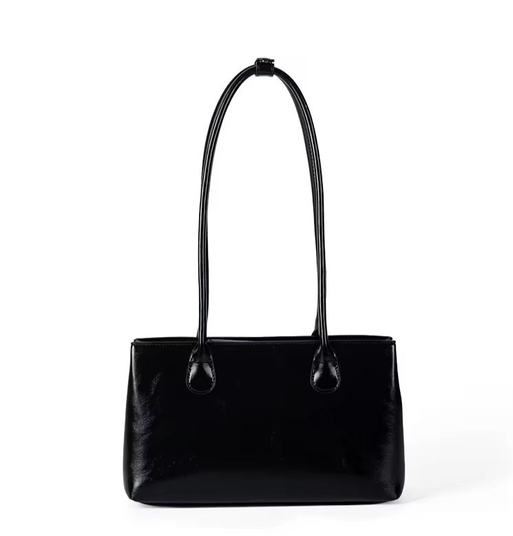 Joan Shoulder Bag - Midnight Black Preorder